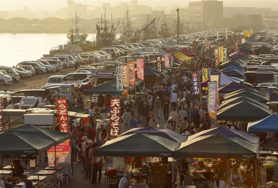 ตลาดเช้าท่าเรือ Tatehana